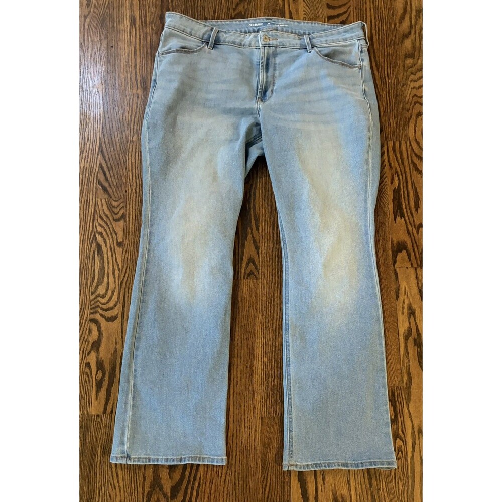 Old Navy Wow Boot-Cut Jeans Womens Size 16 Petite Light Mid-Rise Stretch Denim